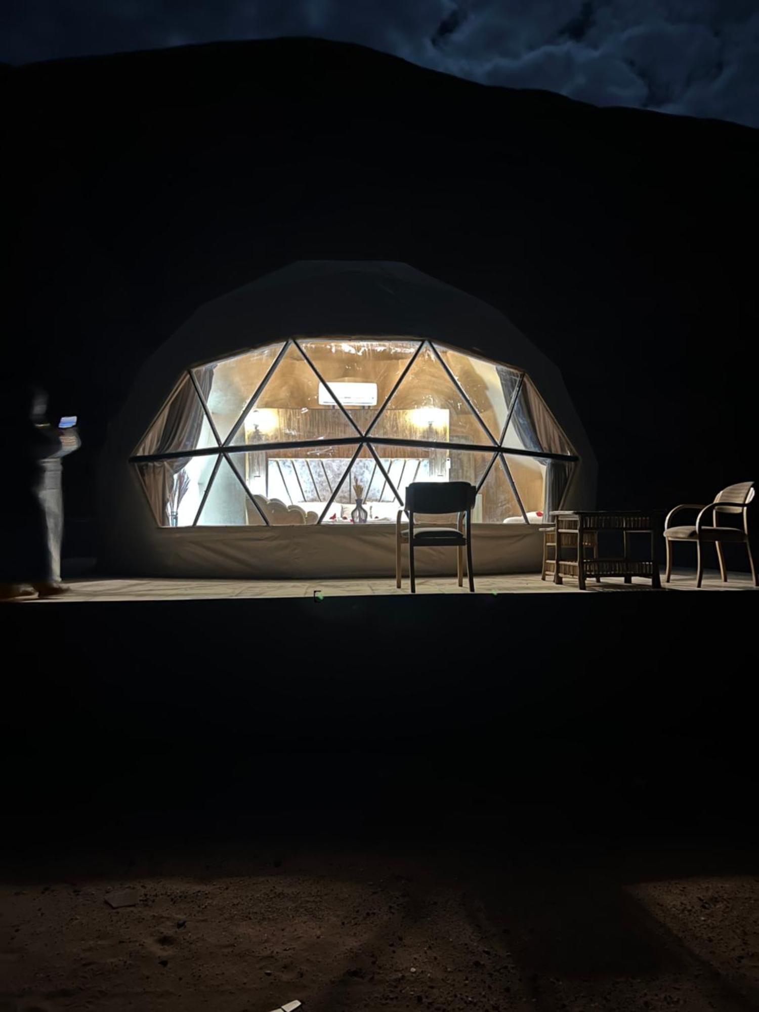 Magic Rum Hussen Wadi Rum Ngoại thất bức ảnh