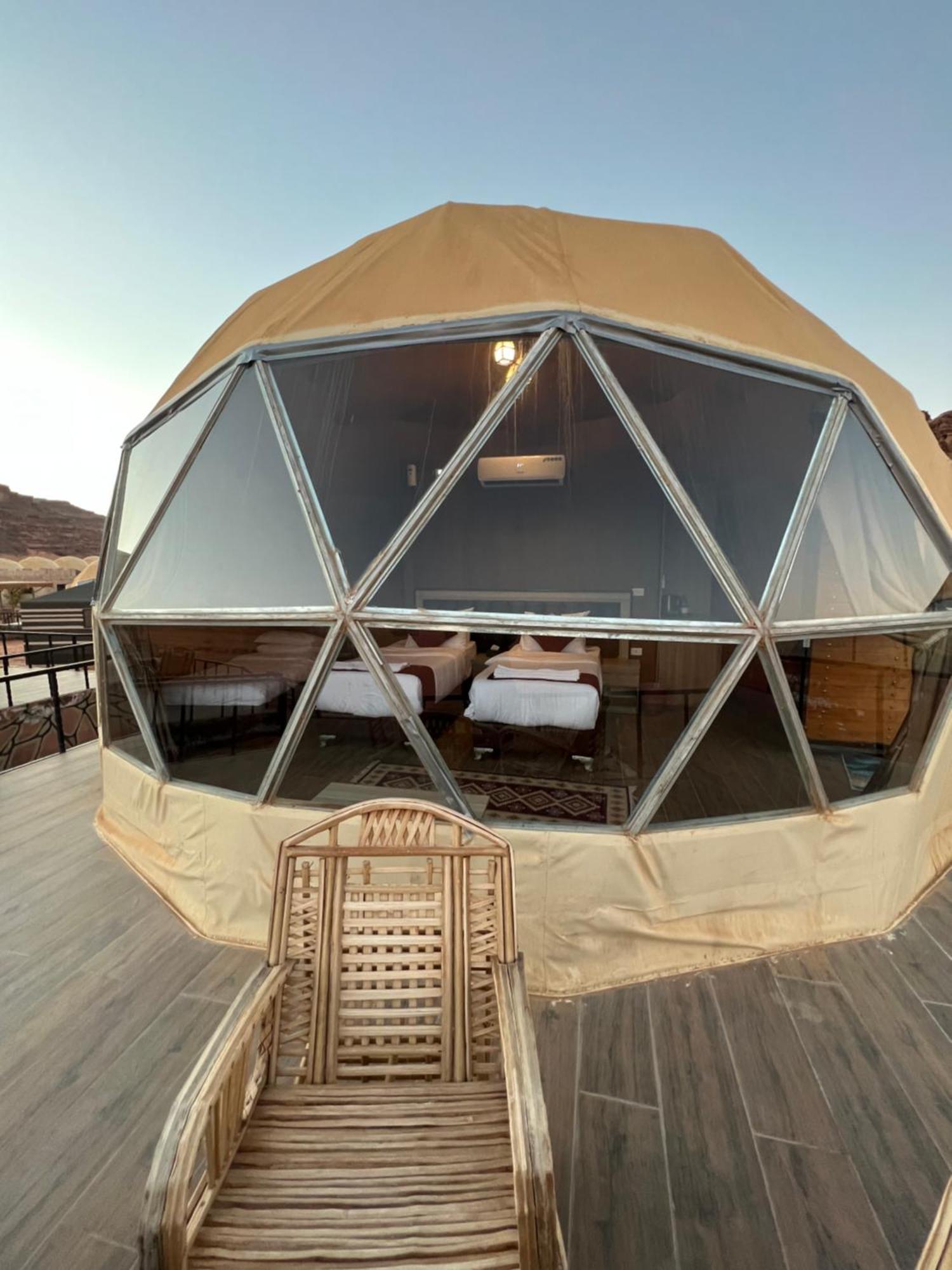 Magic Rum Hussen Wadi Rum Ngoại thất bức ảnh