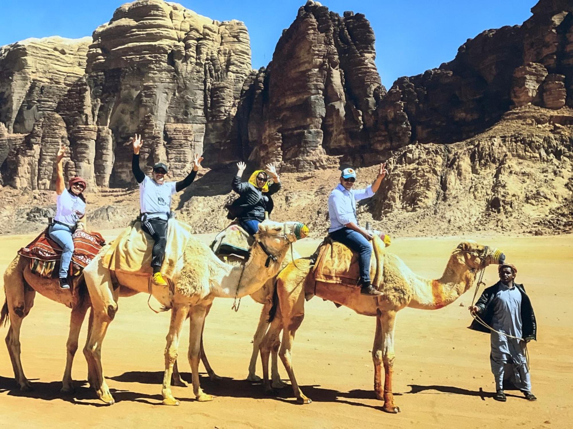 Magic Rum Hussen Wadi Rum Ngoại thất bức ảnh